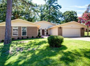 9919 Echo Valley Ct, Little Rock, AR 72227