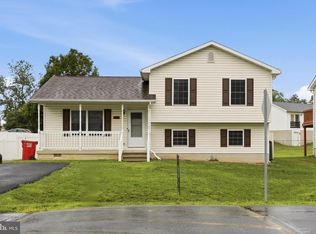 260 Universe Dr, Martinsburg, WV 25404