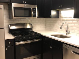 833 W Sunnyside Ave #106, Chicago, IL 60640