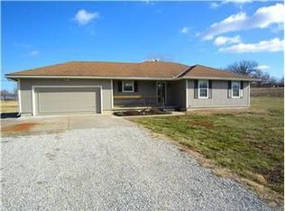 23184 155th St, Leavenworth, KS 66048