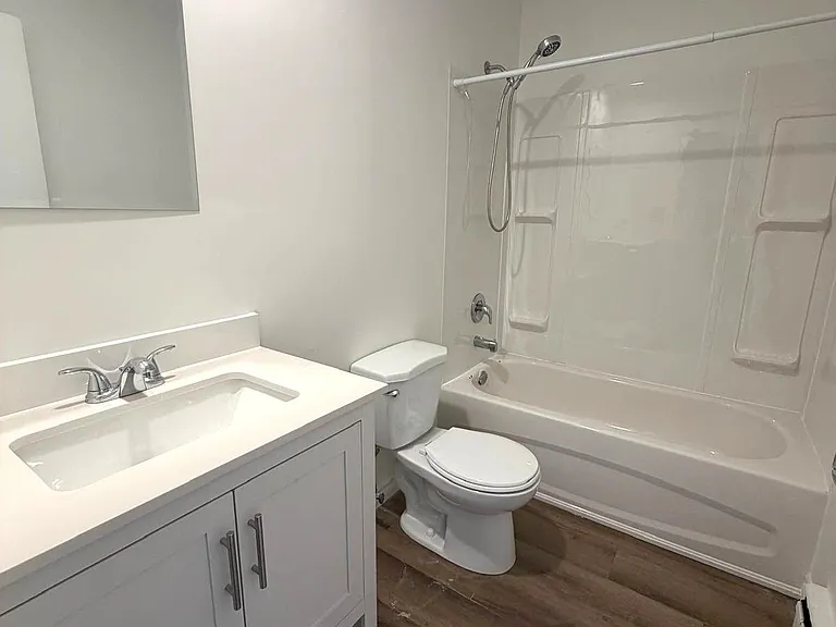 127 Ann St #3 — Photo 7