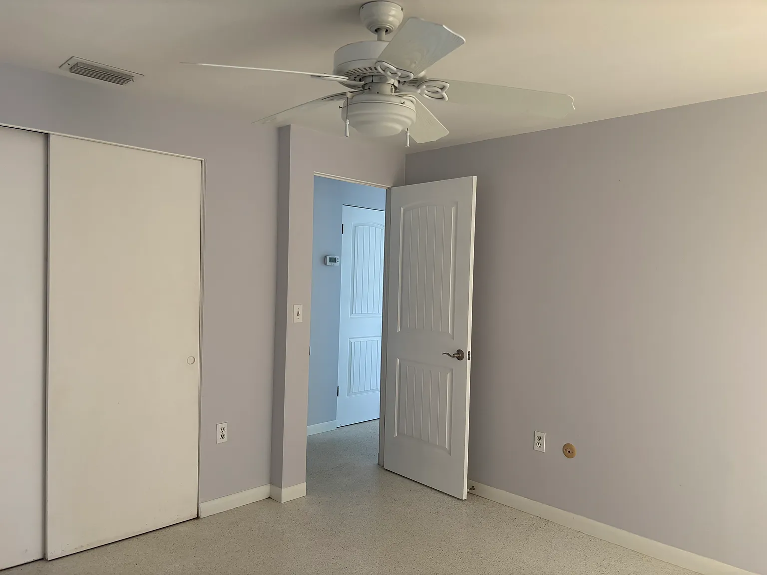 3 bed, 1334 sqft, $2,550 — Photo 4