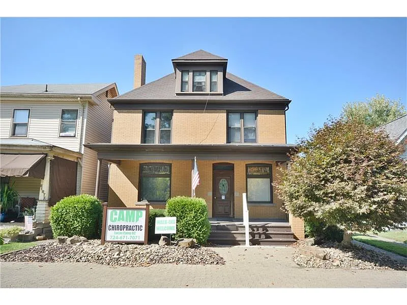 505 1st Ave photo 1