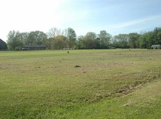 11834 N Hansel And Gretel Ln, Cromwell, IN 46732