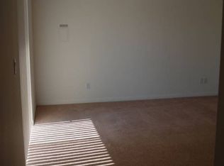 8850 Navajo Trl, Morongo Valley, CA 92256