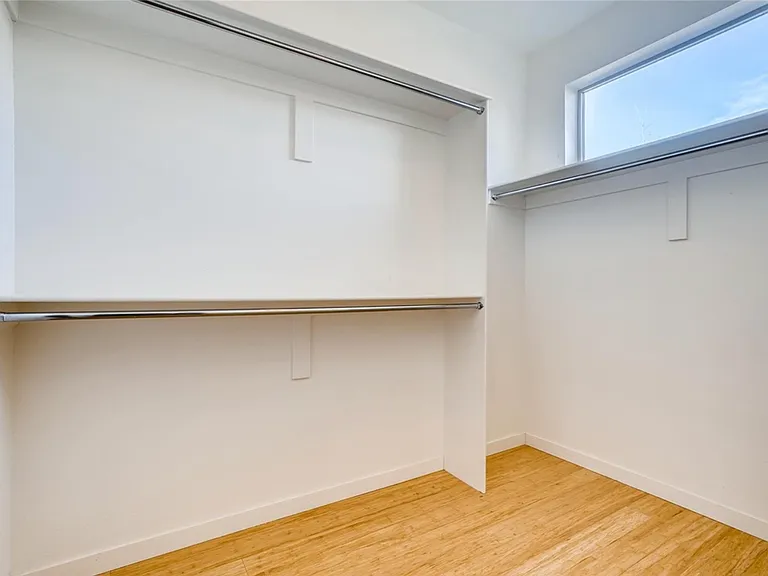 2331 Glenarm Pl — Photo 21