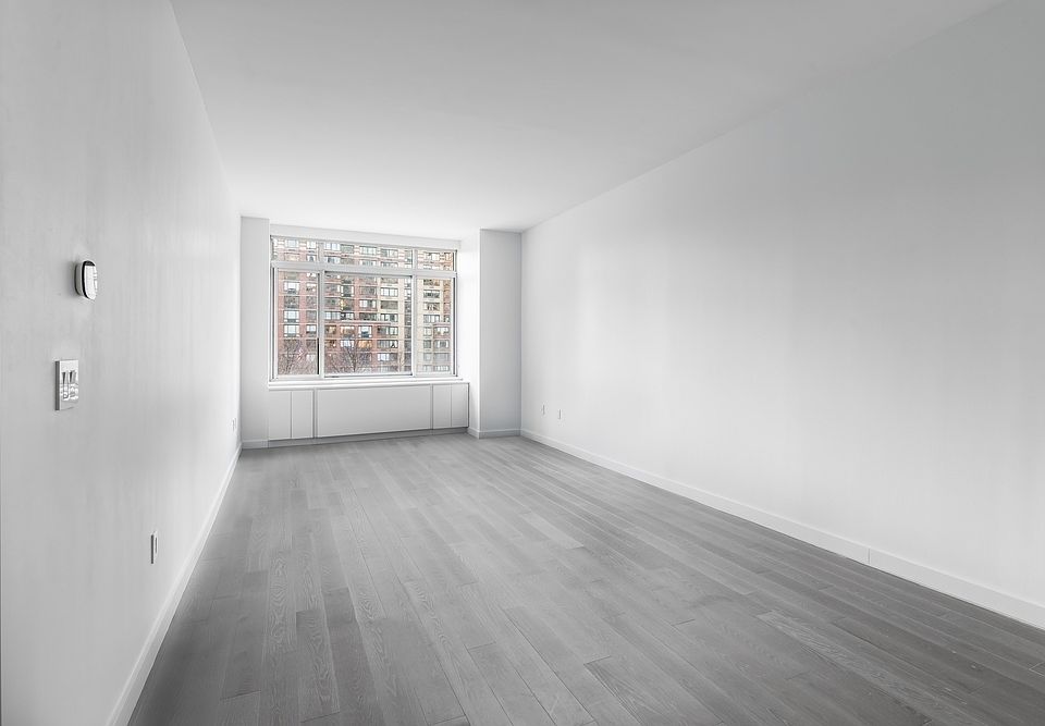 1st image of 101 W End Ave APT 14HH