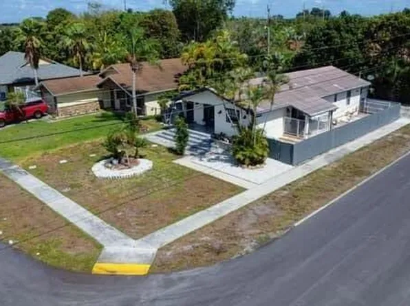 701 SW 1st Avenue, Boynton Beach, FL 33426