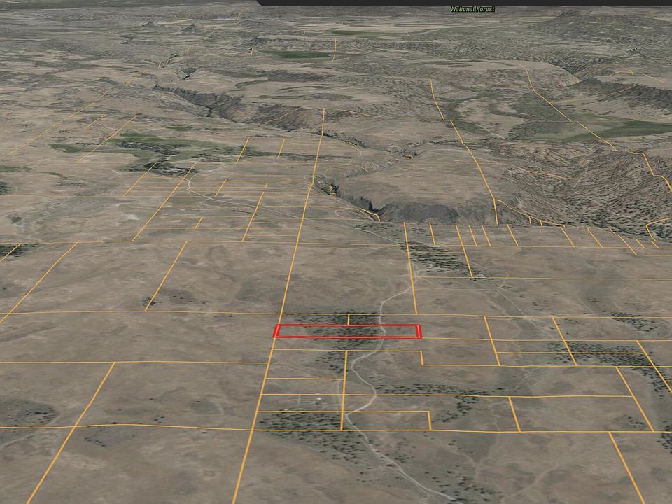 2nd image of 2000 Oregon Pines Rd