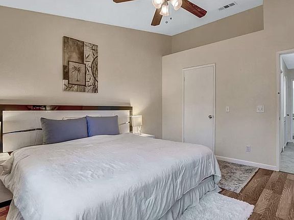 4th image of 5415 W Harmon Ave Unit 2034