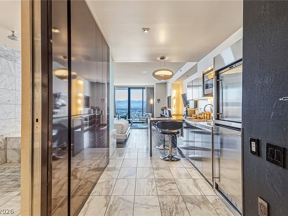 1st image of 4381 W Flamingo Rd #3207