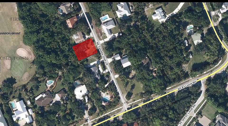 2nd image of 2370 SE Country Club Ln