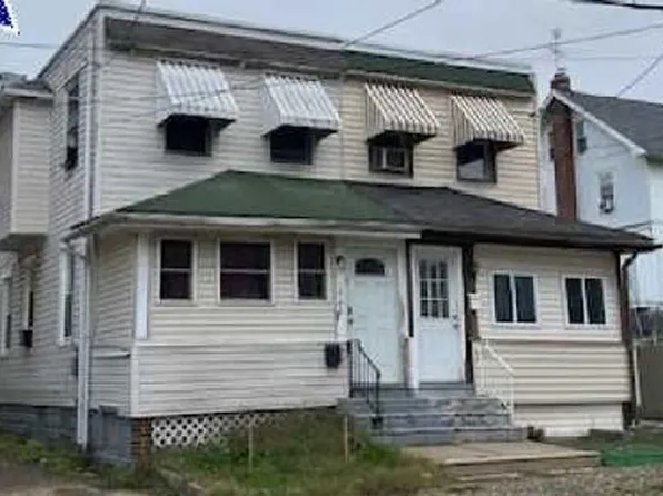 1942 42nd St, Pennsauken, NJ 08110