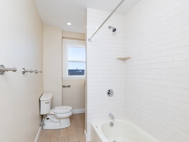 180 Shirley St #3 — Photo 14