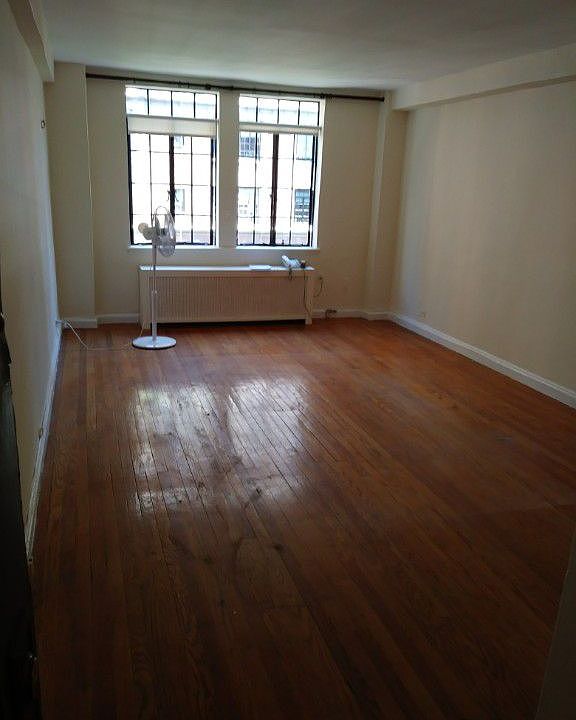 1st image of 314 E 41st St APT 1001B