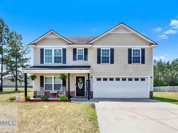 292 Forest St NE, Ludowici, GA 31316