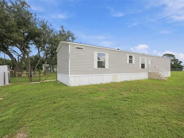 3001 HOLIDAY BEACH DRIVE, AVON PARK, FL 33825