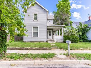 1524 W 8th St, Muncie, IN 47302