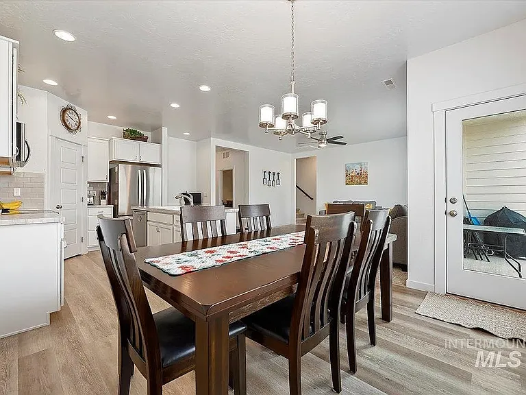 2934 W Silver Riv — Photo 14