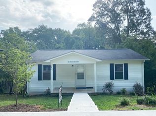 222 Twin Oaks Rd, McMinnville, TN 37110