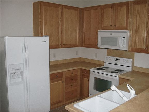 3rd image of 8722 Twined Creek Ln