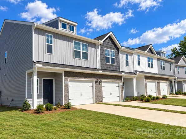 5917 Wallace Ave, Charlotte, NC 28227