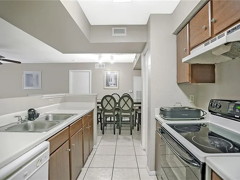 3024 Parkway Blvd #107 — Photo 6