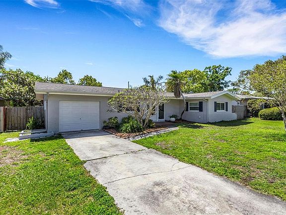 2nd image of 11436 Ridgewood Cir