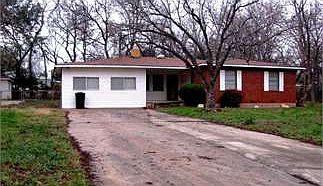 2nd image of 3106 Pecan Dr