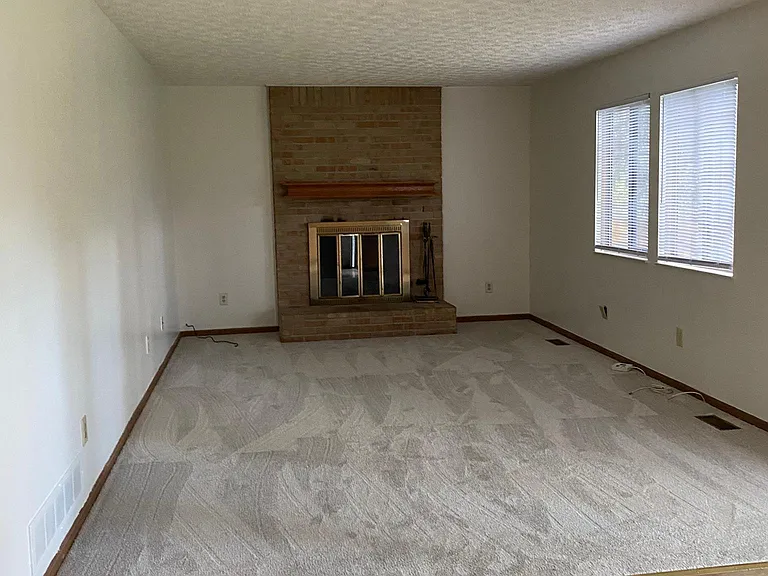 639 Ozem Gardner Way — Photo 17