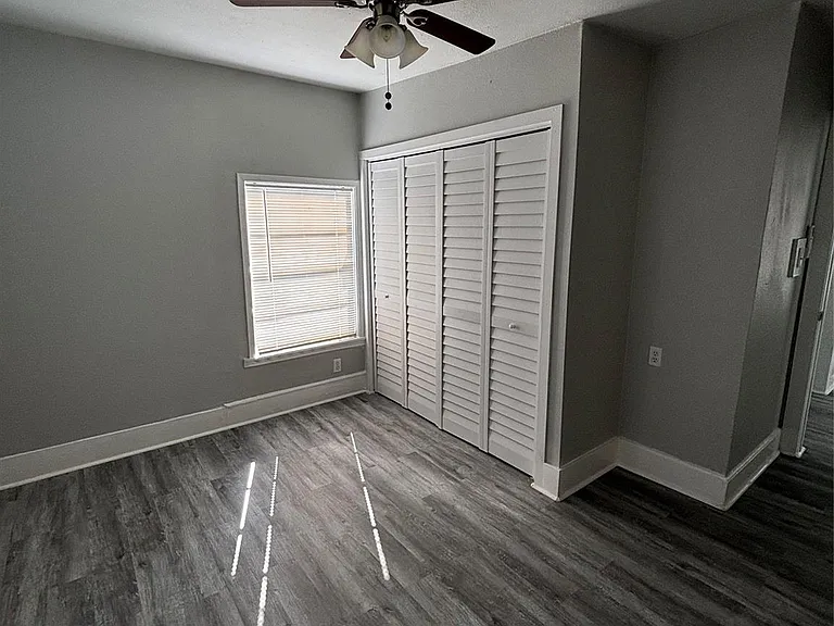 4125 Avenue M — Photo 12