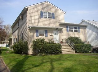 5 Adams Pl, Glen Ridge, NJ 07028