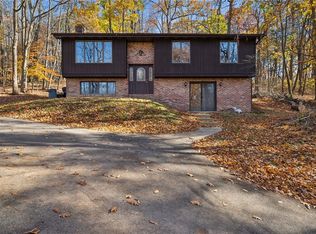 6149 Baker School Rd, Trafford, PA 15085