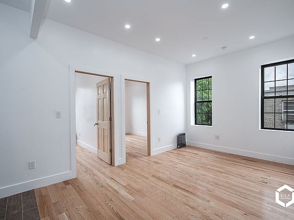 5th image of 833 Cleveland St #1L