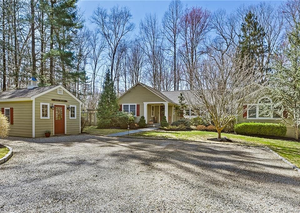 11 Delano Dr Bedford Hills Ny 10507 Mls H6107327 Zillow