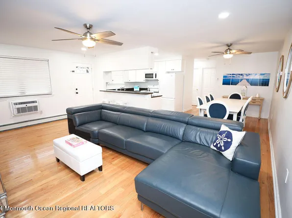 95 Wharfside Drive #95, Monmouth Beach, NJ 07750