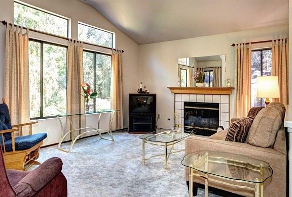 3rd image of 7880 Moorfoot Ct