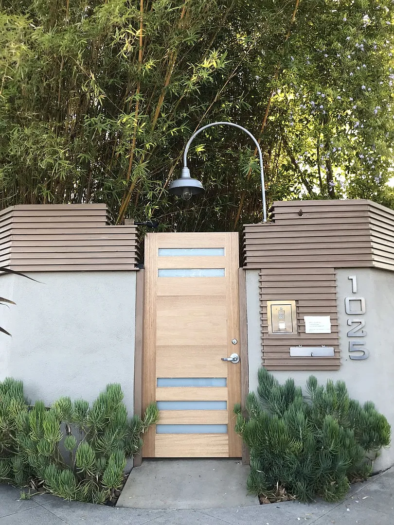 Beautiful Zen Retreat Spa In Venice Beach Ca — Photo 2
