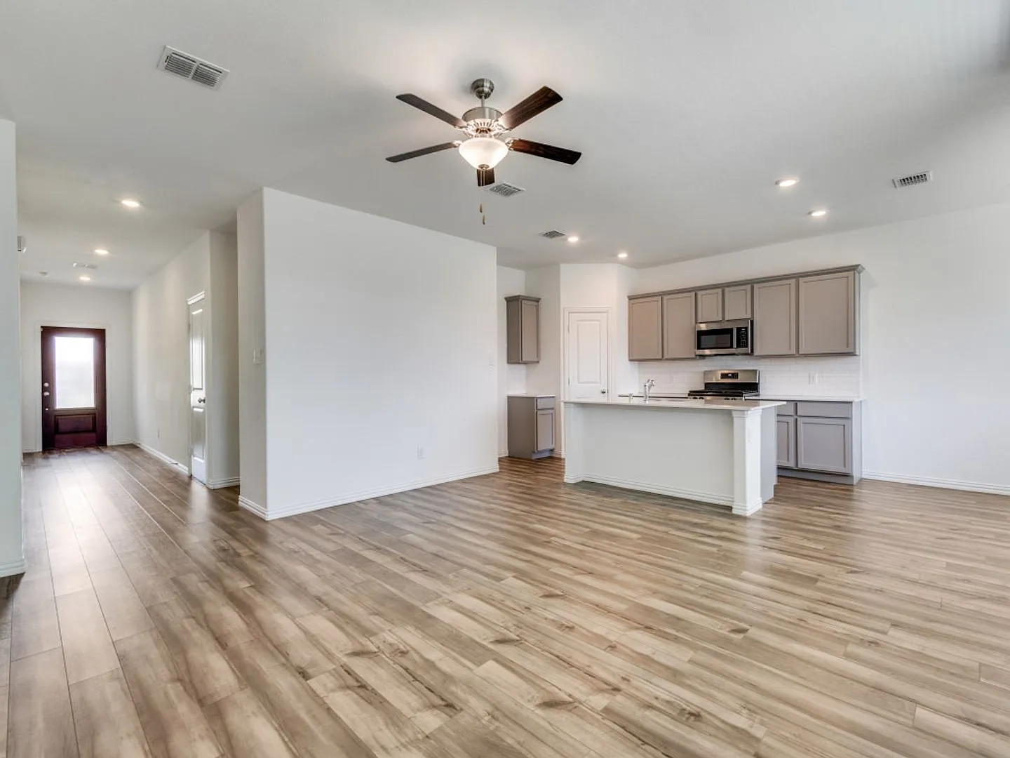Gorgeous Single Family House for rent in Anna! — Photo 4