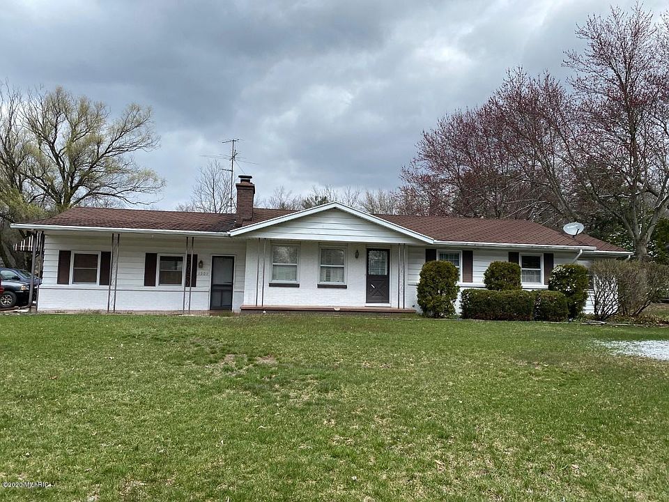 1st image of 3509 Keswick Dr NE