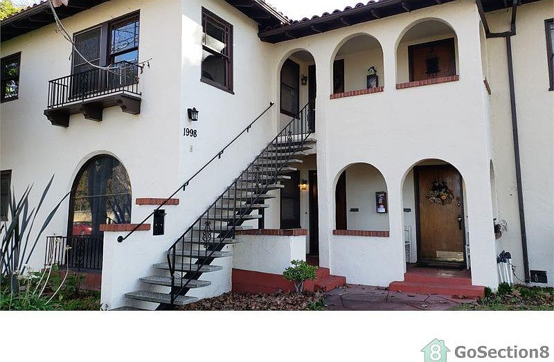 1st image of 1998 The Alameda APT 3