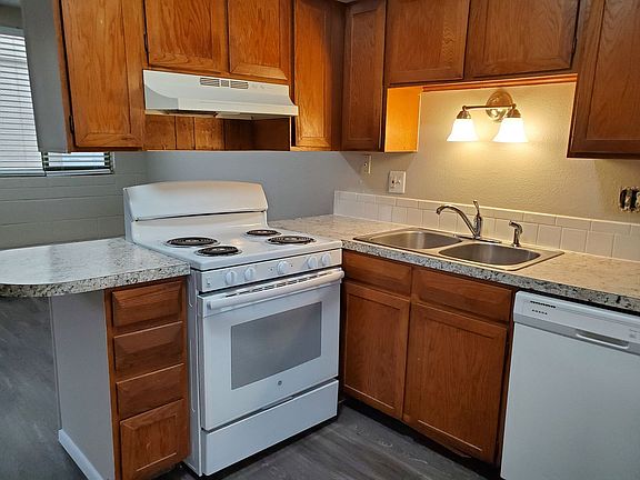 5th image of 713 N Garfield Ave #Garfieldc3