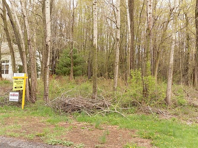 1st image of 158 Summit Dr