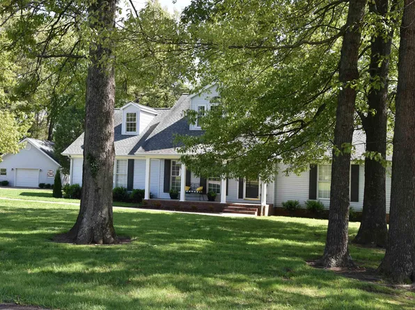 101 Britton Dr, Kevil, KY 42053