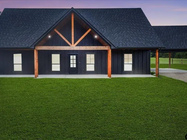 898 Fm 13 E, Troup, TX 75789