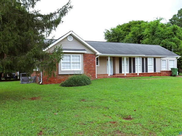 3226 Leesburg Dr, Memphis, TN 38138