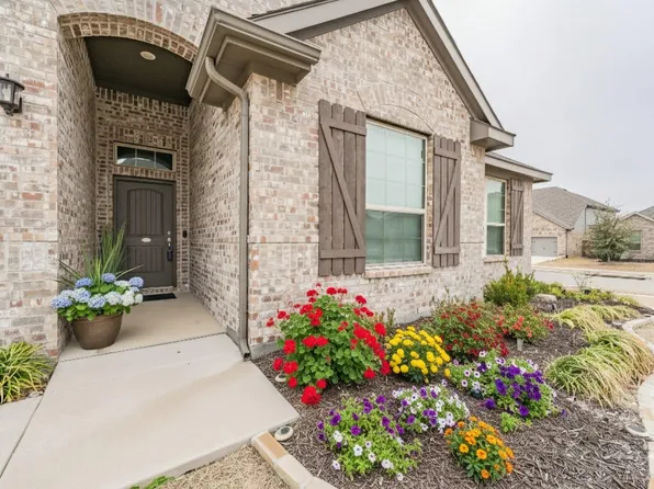 1800 Otwell Dr, Haslet, TX 76052