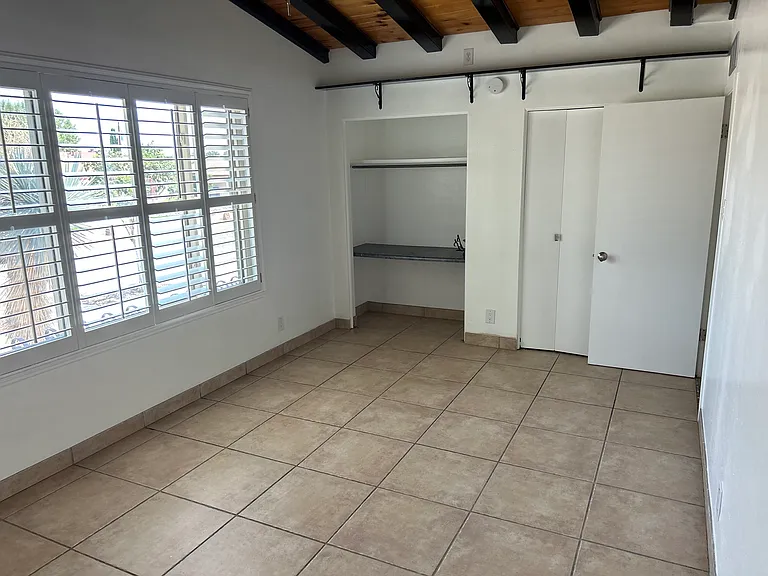 8808 Shaver Dr — Photo 24