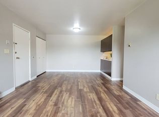 1612 8th St N #70, Wahpeton, ND 58075