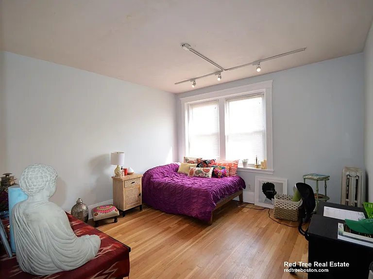 85 Glenville Ave #3 — Photo 6